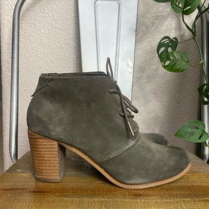 Toms suede heeled bootie